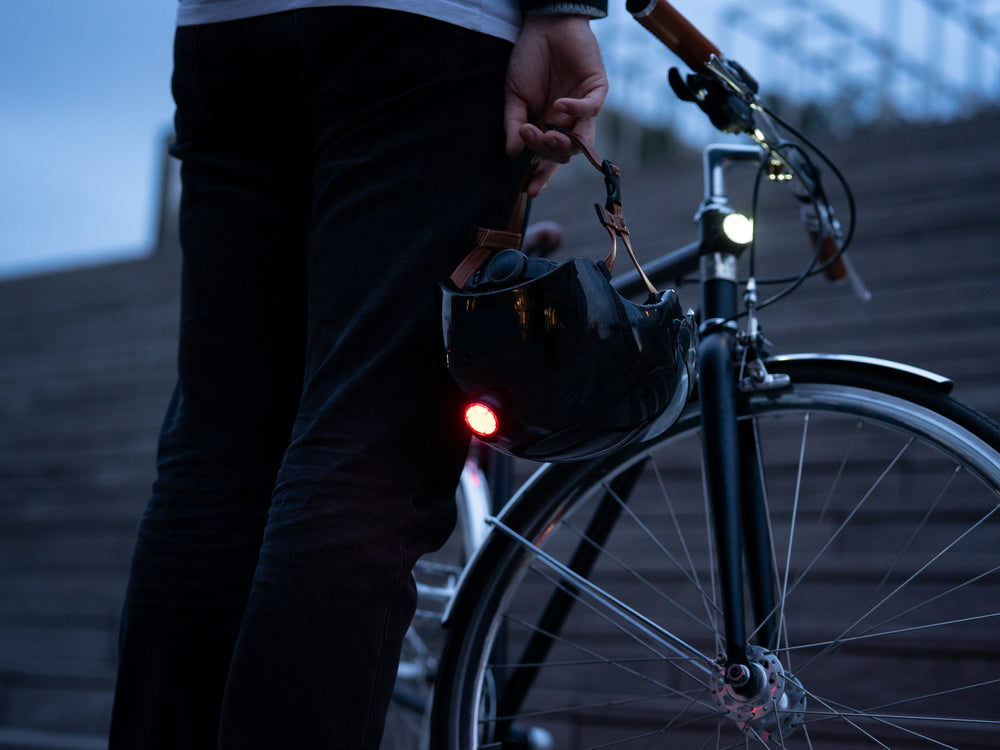 Universal magnetic headphone mount (lights not included)