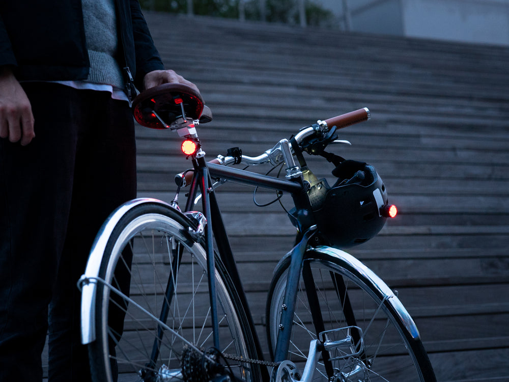 VIOO magnetic clip-on helmet mount (lights not included)