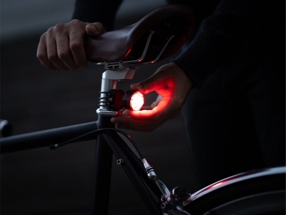 Mini magnetic rear light