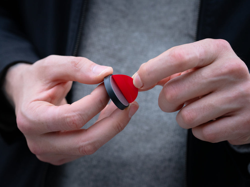 Universal magnetic headphone mount (lights not included)