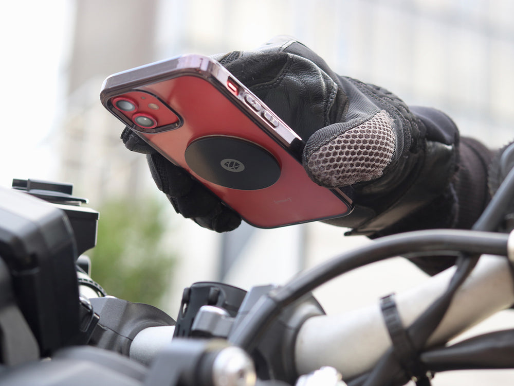 SHAPEHEART innovation française, Support telephone moto sportive magnétique  pour demi-guidon, guidons bracelets. Porte téléphone moto sportive, anti  vibration, imperméable et universel : : High-Tech